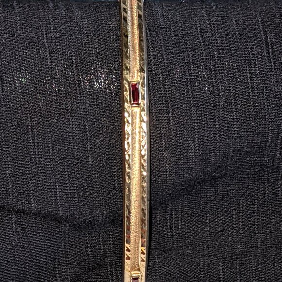 Vintage ITALIAN 18K Yellow Gold Bangle Bracelet, 10.7 grams - Picture 3 of 16